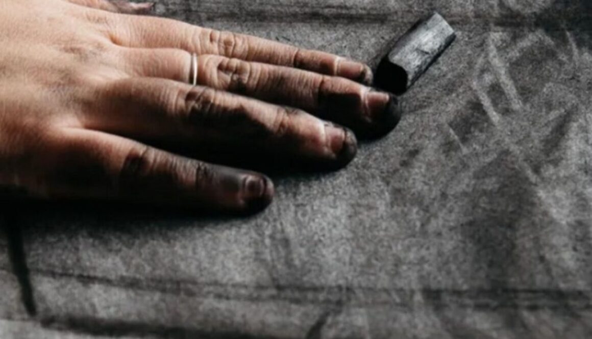 Charcoal – Black & White